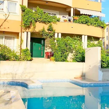 Villa Split Hébergement de vacances *